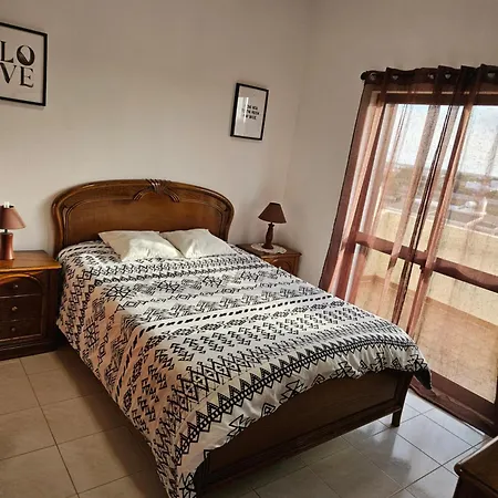 בית הארחה Ohana *