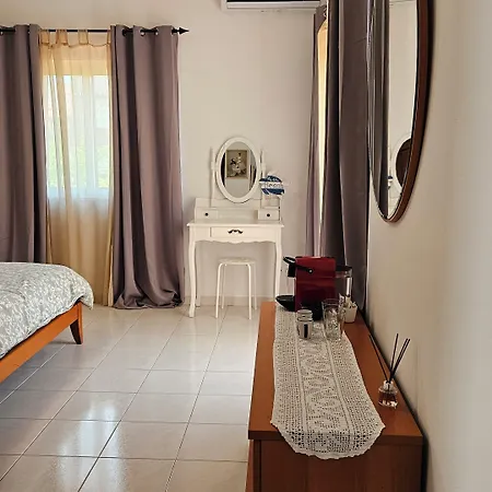 Ohana בית הארחה Olhão